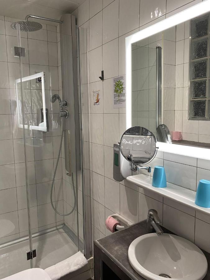 Le Strasbourg Hotel Montpellier Room photo