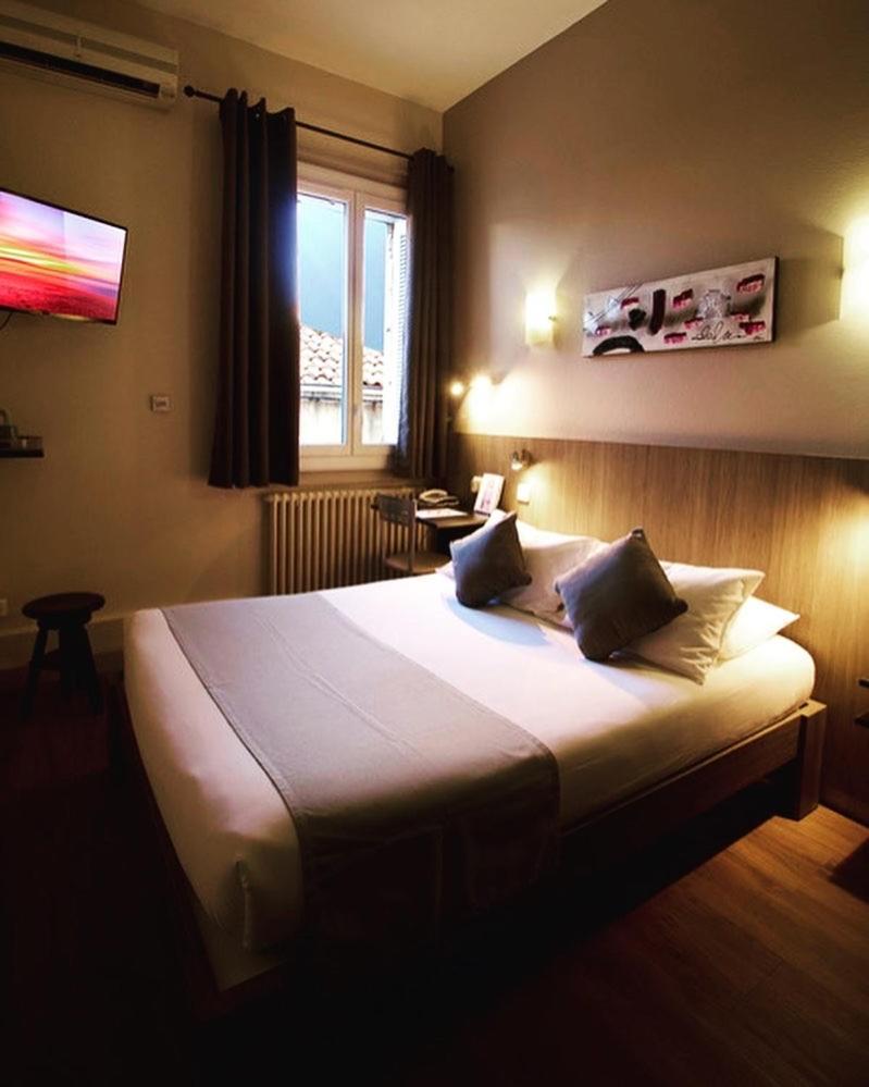 Le Strasbourg Hotel Montpellier Exterior photo