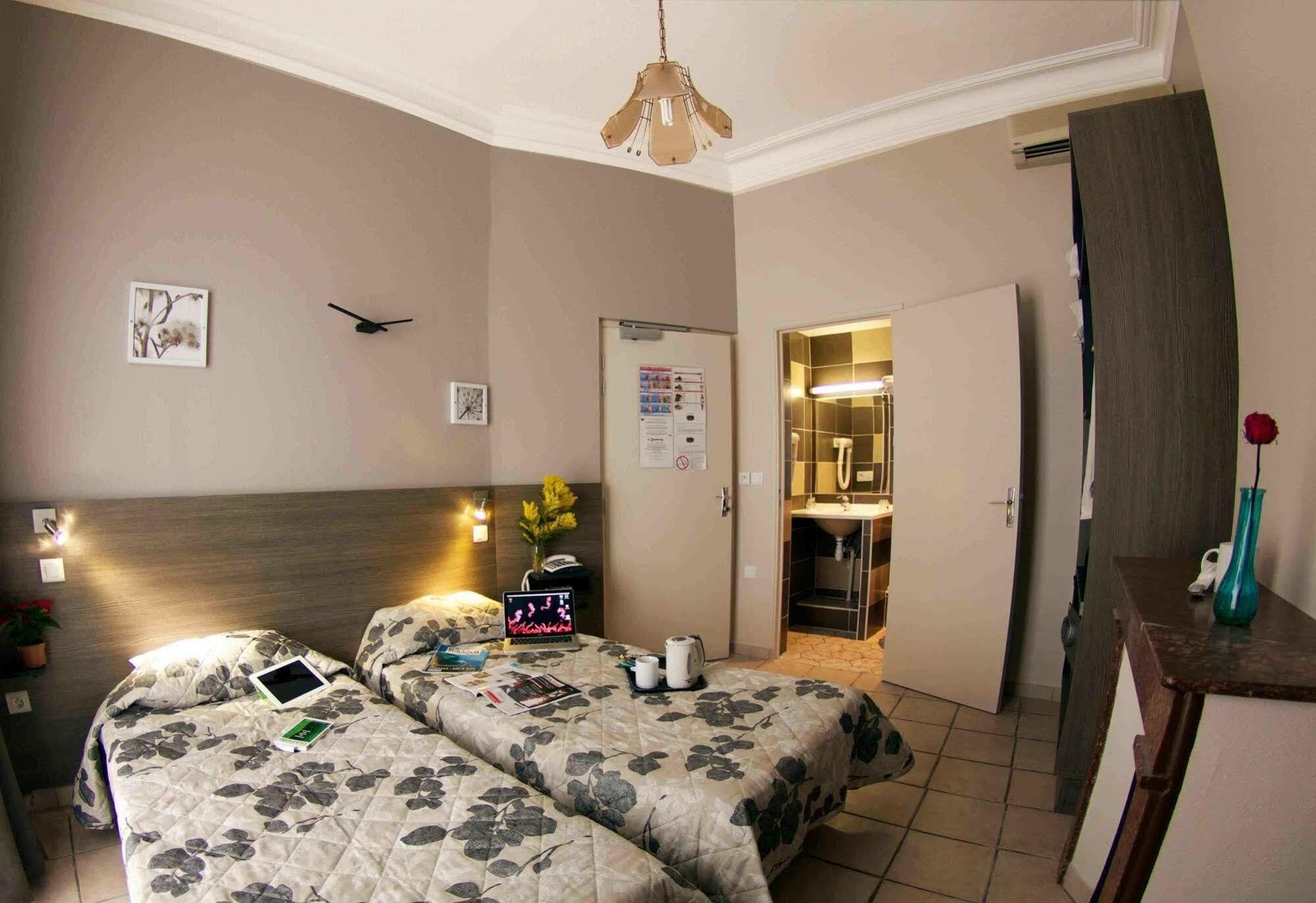 Le Strasbourg Hotel Montpellier Exterior photo